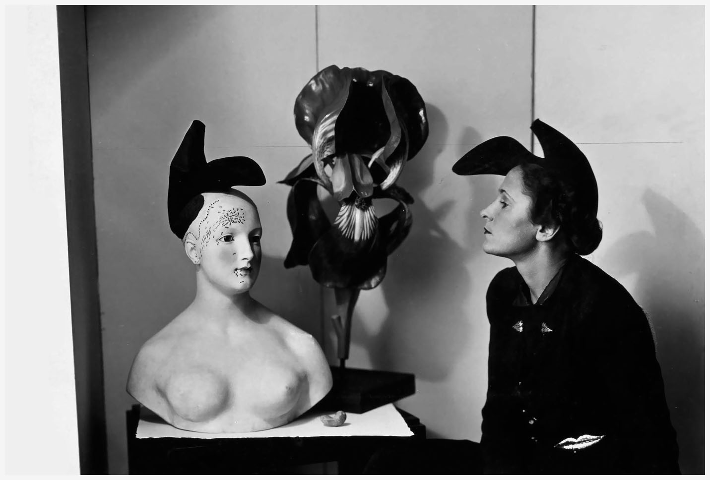 the-iconic-shoe-hat-worn-by-dali_s-wife-gala-photography-photo-andrc3a9-caillet